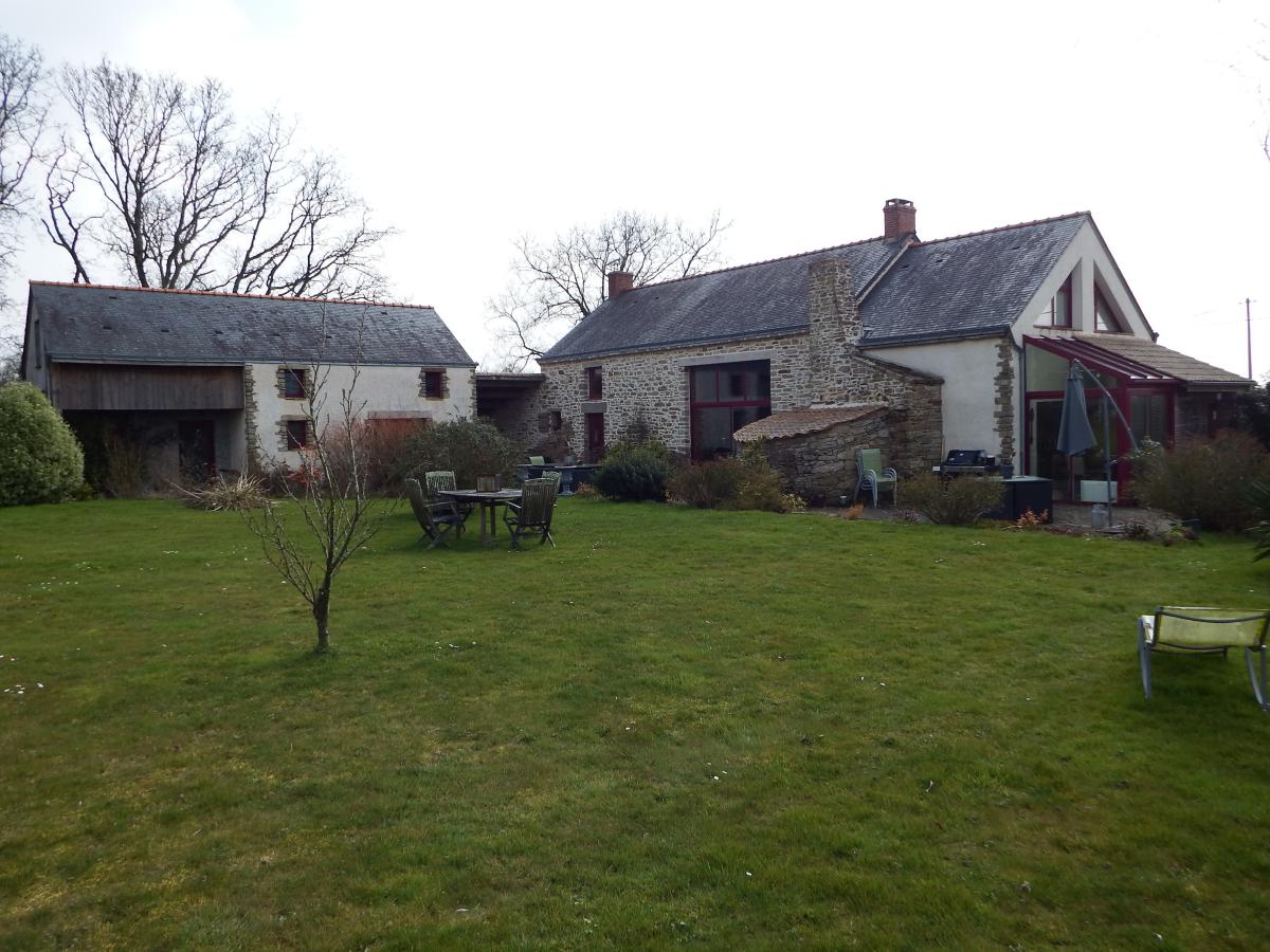 rénovation d'une longere en pierre + enduits a la chaux