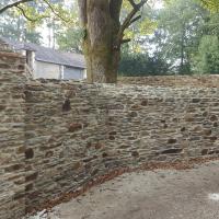 muret et poteaux neufs et refection de joints a la chaux